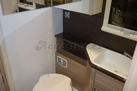 Adria Matrix Axess M 670 SL