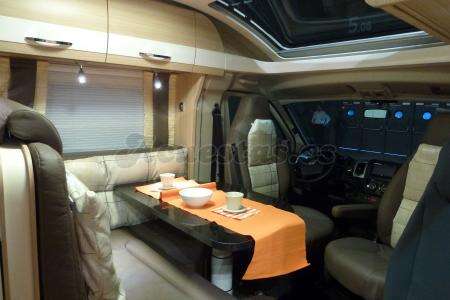 Burstner Nexxo T 740 Fifty Five