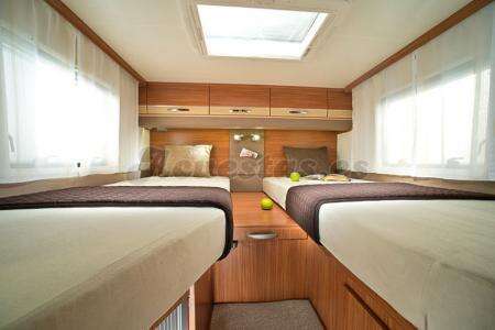 Adria Compact SL