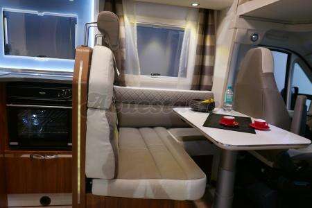 Adria Coral XL Plus 670 SL