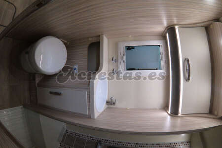 Elnagh T-Loft 450