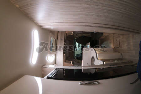 Elnagh T-Loft 450