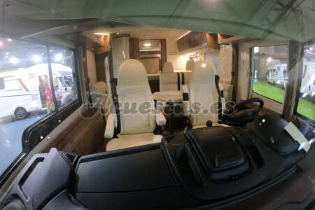 Eura Mobil Integra Line 720 QB