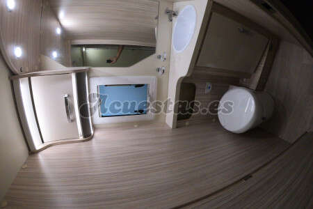 Elnagh T-Loft 581