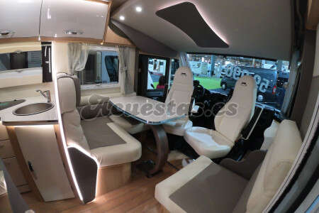 Mc Louis Nevis 373