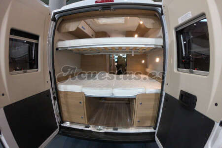 Mc Louis Menfys Van 3 Maxi Prestige