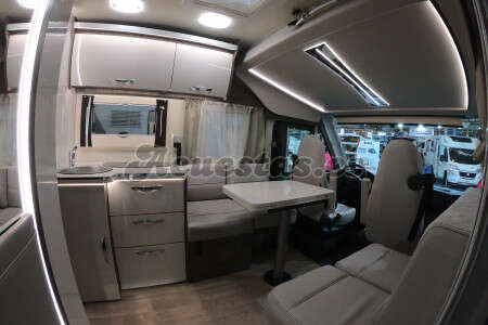 Mc Louis Nevis 881
