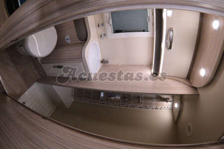 Elnagh T-Loft 450