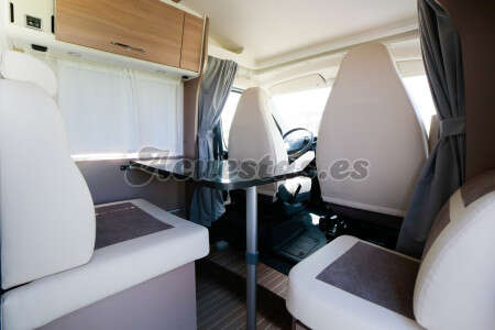 Blucamp Ocean 12
