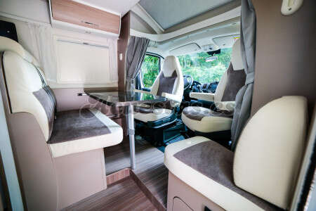 Blucamp Ocean 527