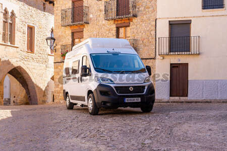 Benimar Benivan 105