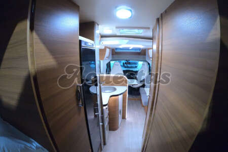 Elnagh Baron 560