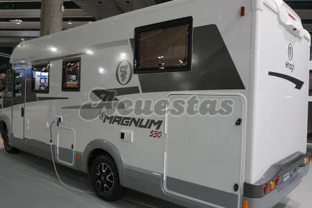 Elnagh Magnum 530