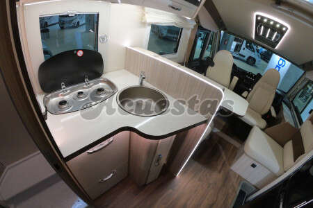 Elnagh Magnum 530