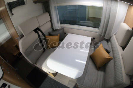 Adria Coral XL Axess 600 DP