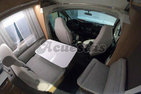 Adria Coral XL Axess 670 SL